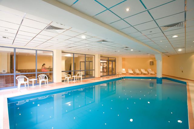 Royal Hotel - Indoor pool